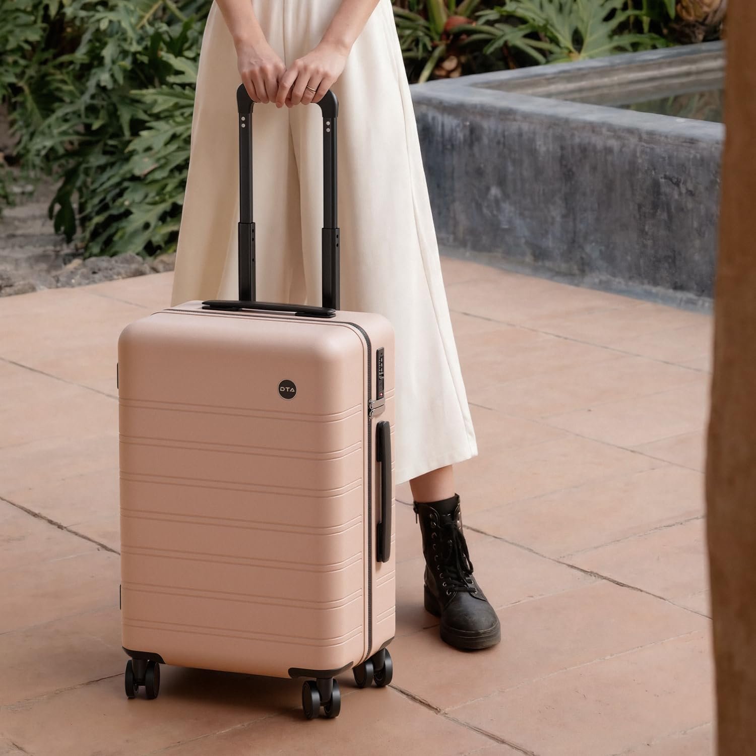 Lightweight PC Hard Shell Suitcase 20 inch International Carry On Luggage Airline Approved with TSA Lock 360 Silent Spinner Wheels Ideal for Travel Suitcase Pink Carry on 20 Inch.jpg