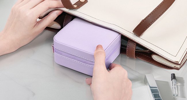 jewelry case