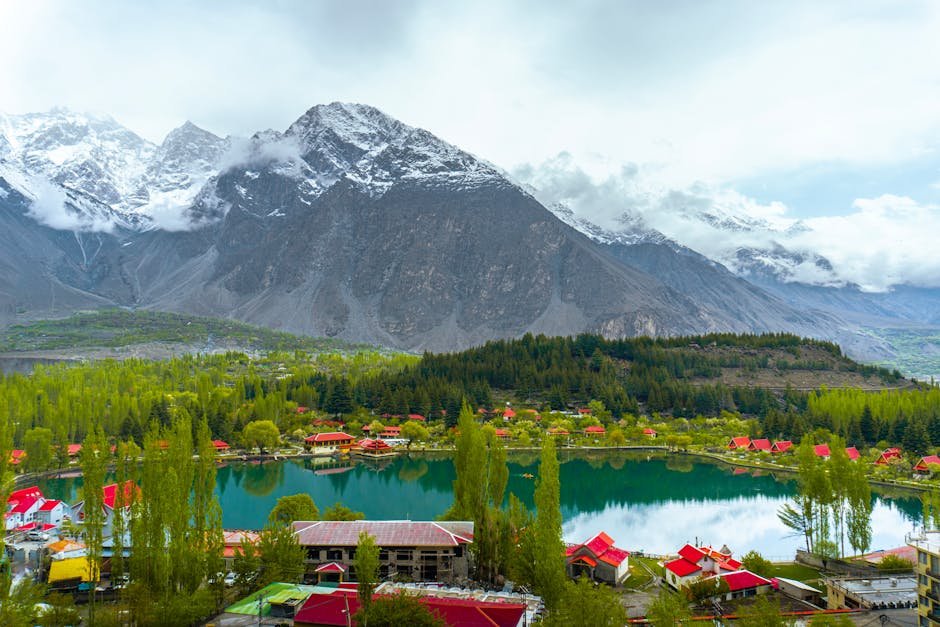 Best Travel Destinations in Pakistan for Tourists