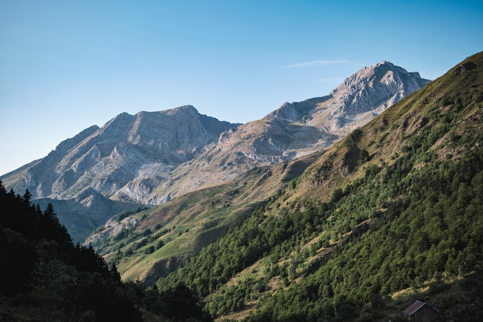 Top Mountain Hiking Destinations for Beginners Guide