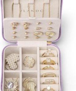 VLANDO Travel Jewelry Case, Small Travel Jewelry Organizer Box for Girls Women - Purple